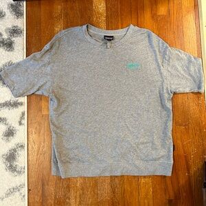 Preloved medium gray Patagonia tee shirt